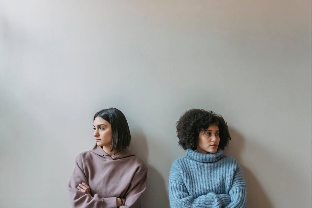couple de femmes en conflit